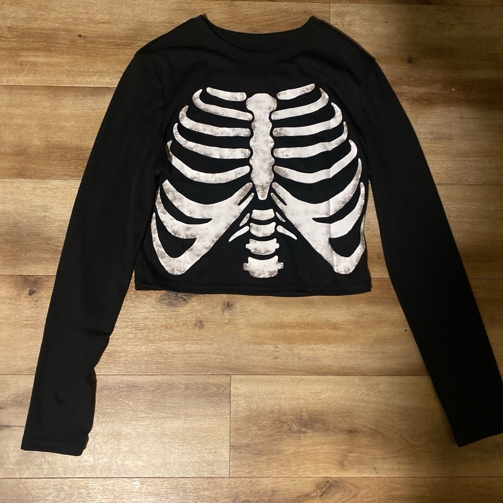Skeleton crop top